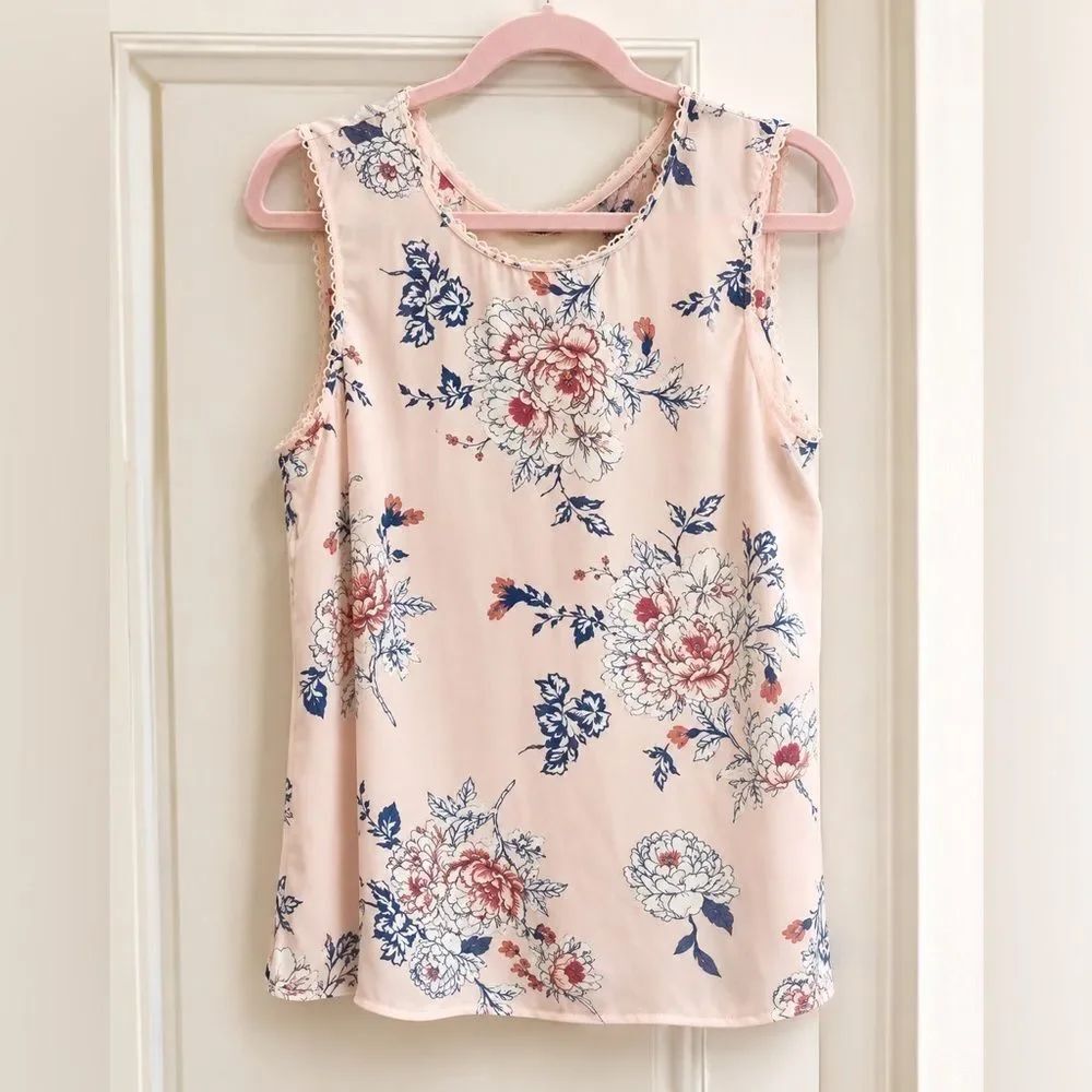 Pale Sky *Stitch Fix* Pastel Pink & Blue Floral Print Top Sz L